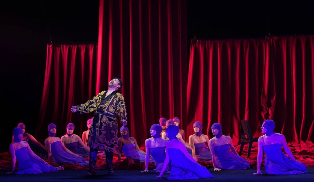 La risa diabólica de <i>Rigoletto</i> en el Teatro Real en Madrid